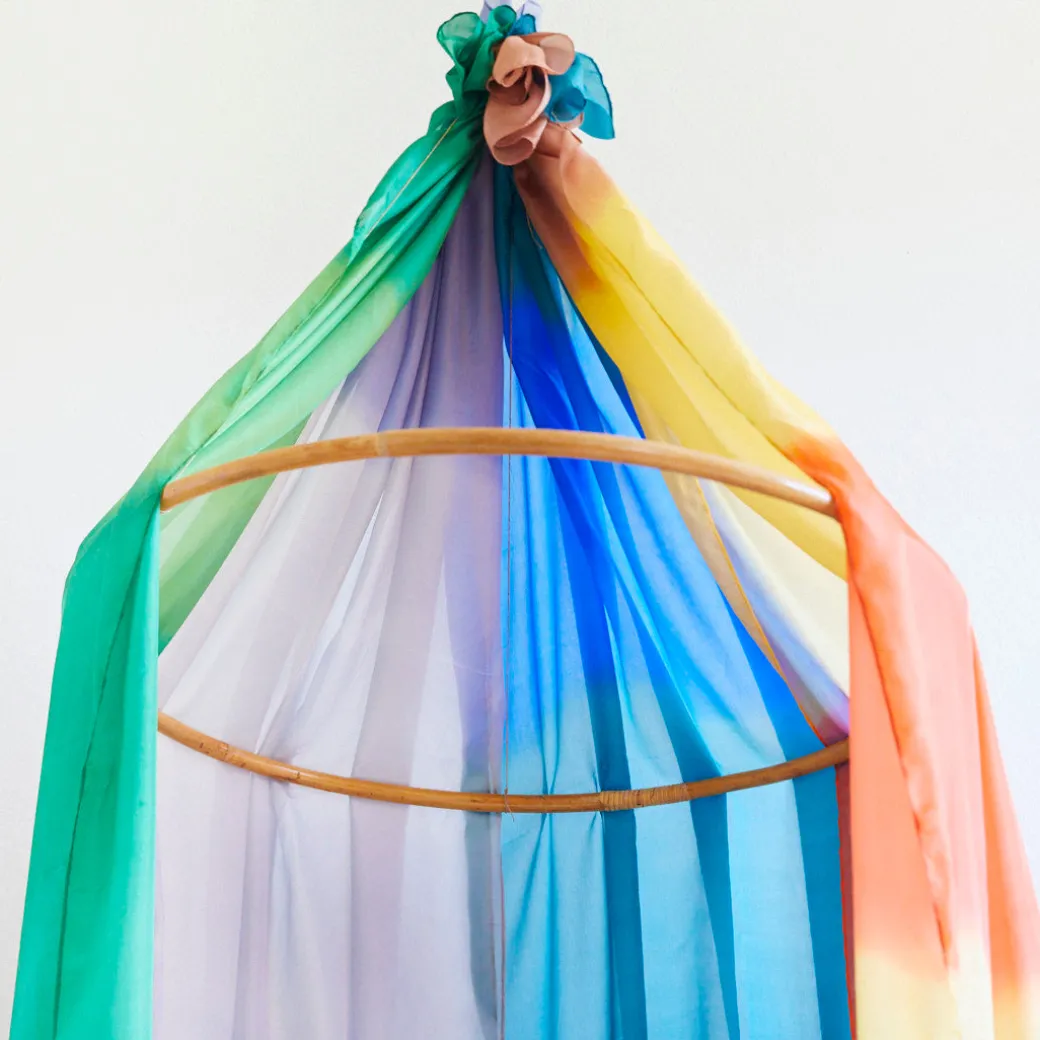 Giant Earth Playsilks